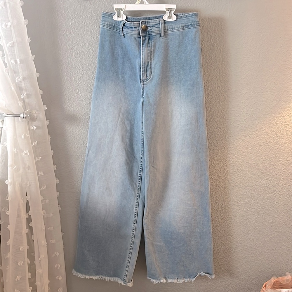 Billabong  medium wash wide leg jeans